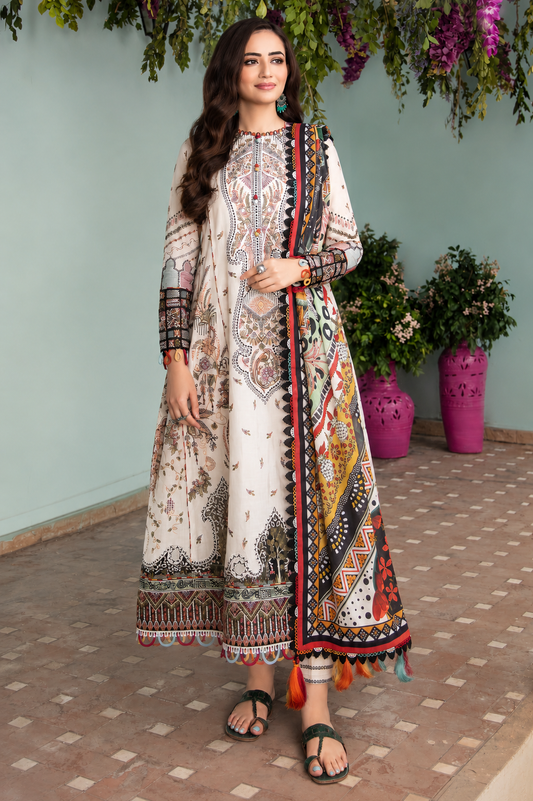 Stylish Ethnic Lawn Ensemble With Statement Dupatta