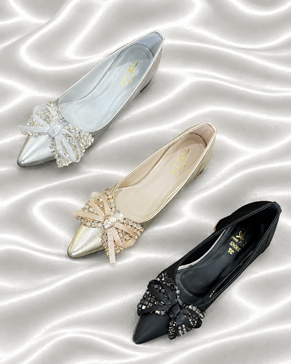 Women’s Pointed-Toe Party Shoes with Crystal