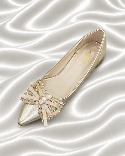 Women’s Pointed-Toe Party Shoes with Crystal