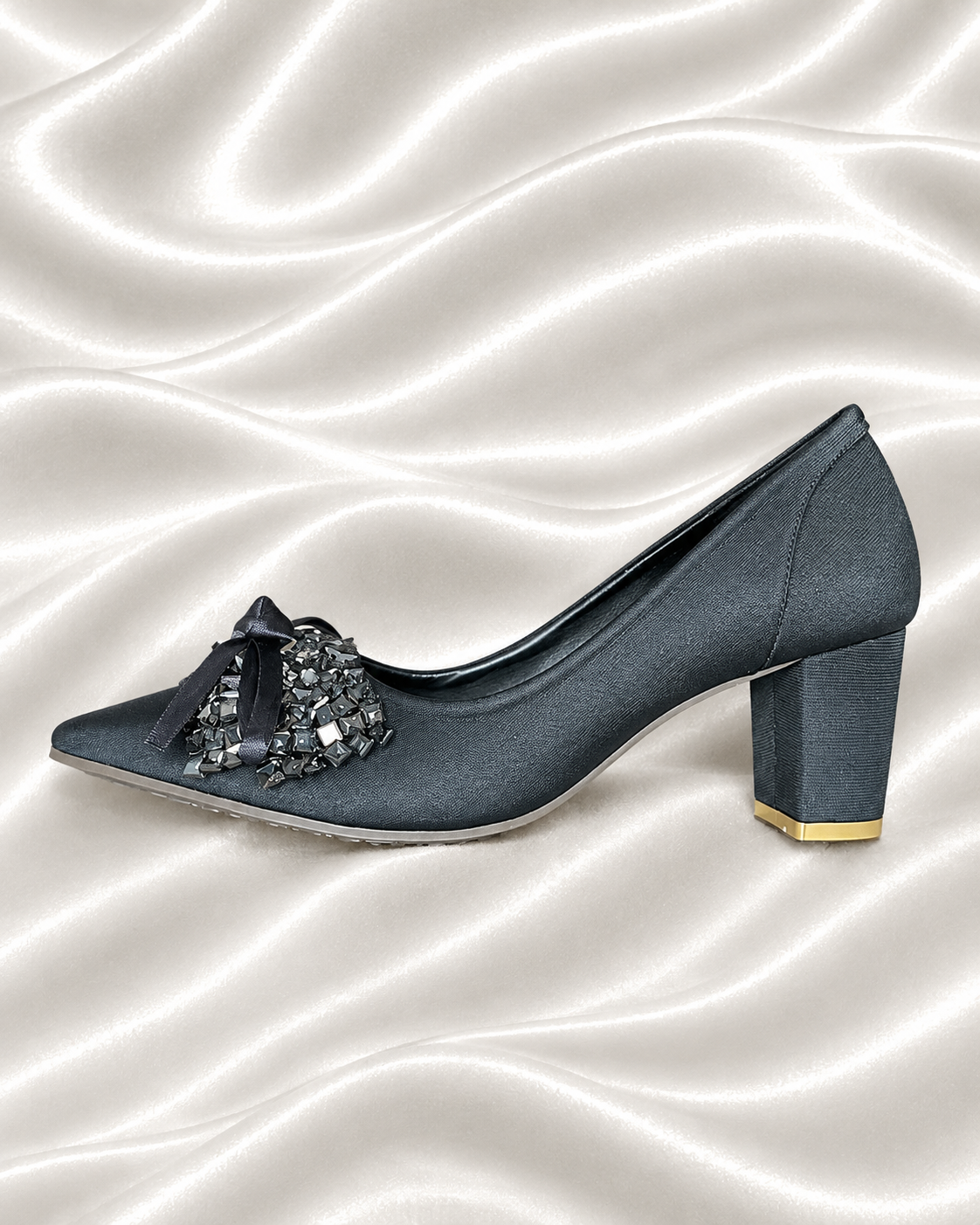 Women’s Pointed-Toe Party Shoes with Crystal